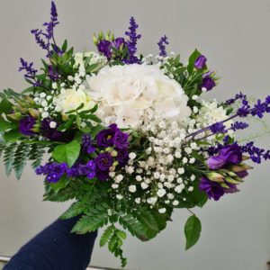 Bouquet rond blanc, bleu